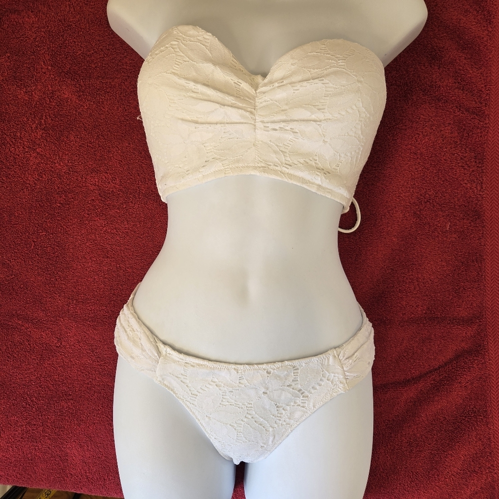 Victoria's Secret Strapless Lace Bandeau Bikini Set in Ivory